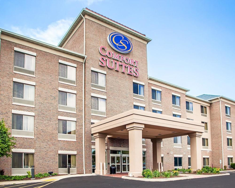 Holiday Inn Express & Suites Milwaukee Nw - Park Place By Ihg Kültér fotó