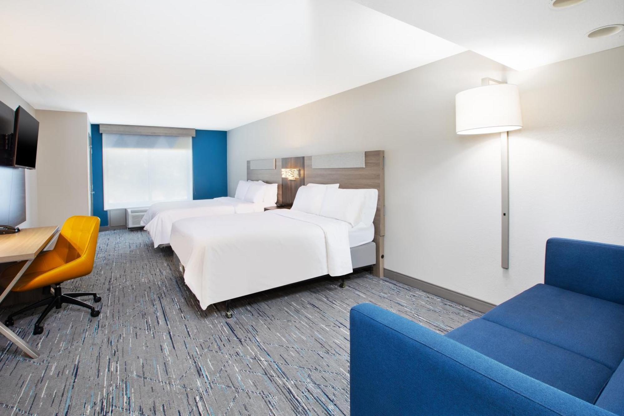 Holiday Inn Express & Suites Milwaukee Nw - Park Place By Ihg Kültér fotó